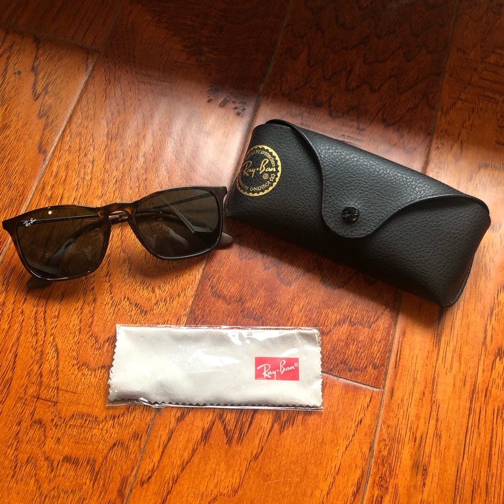 Ray-Ban Sunglasses
